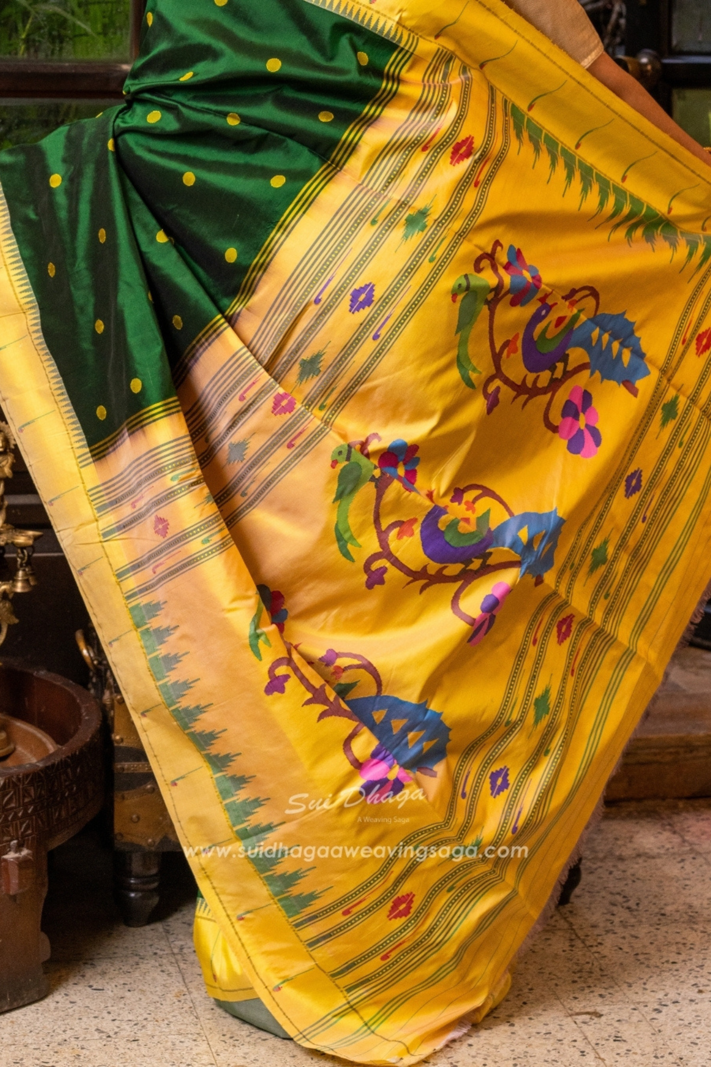 Muniya Pure Silk Paithani Saree