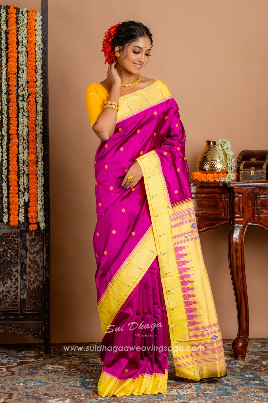 No Zari Paithani