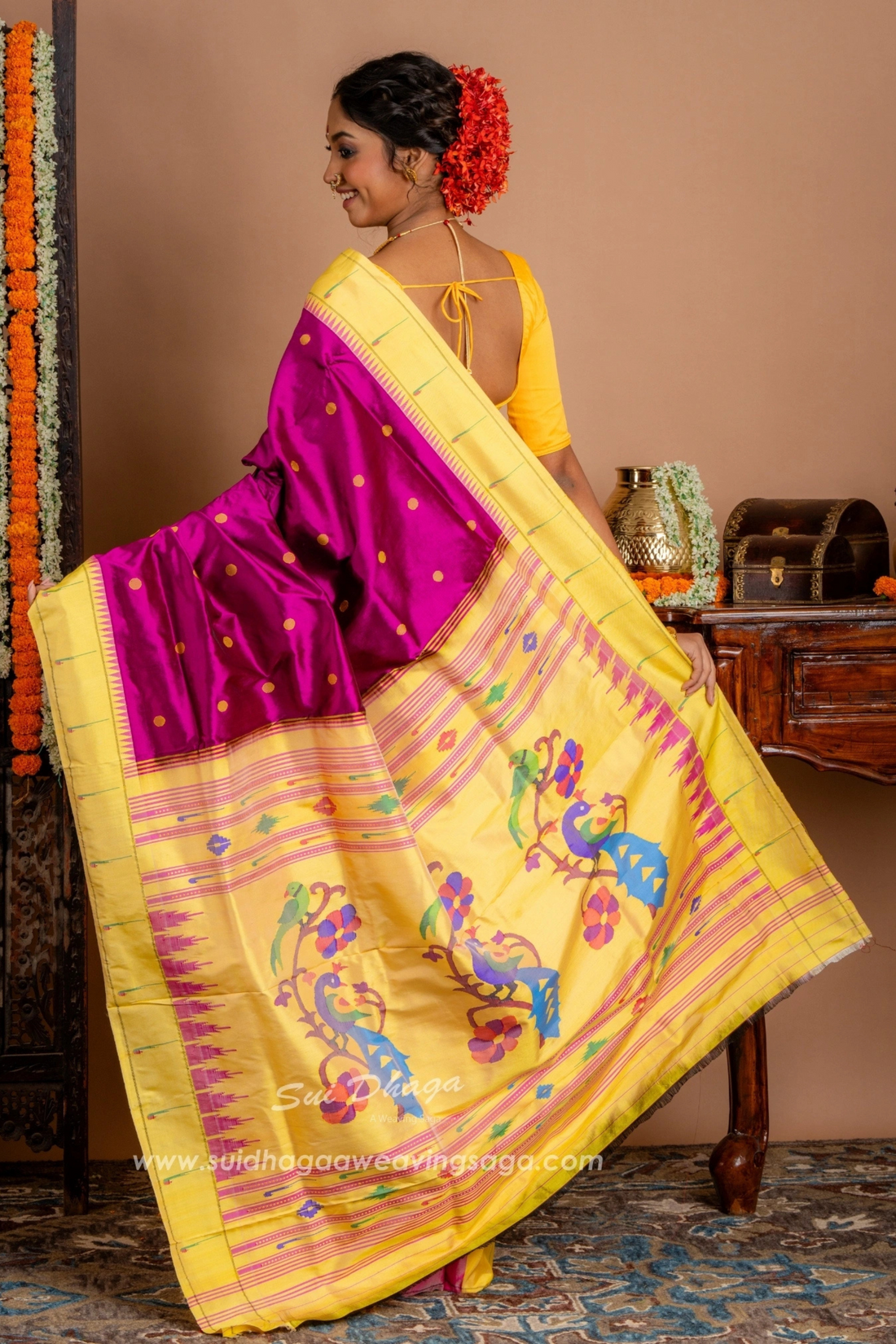 No Zari Paithani