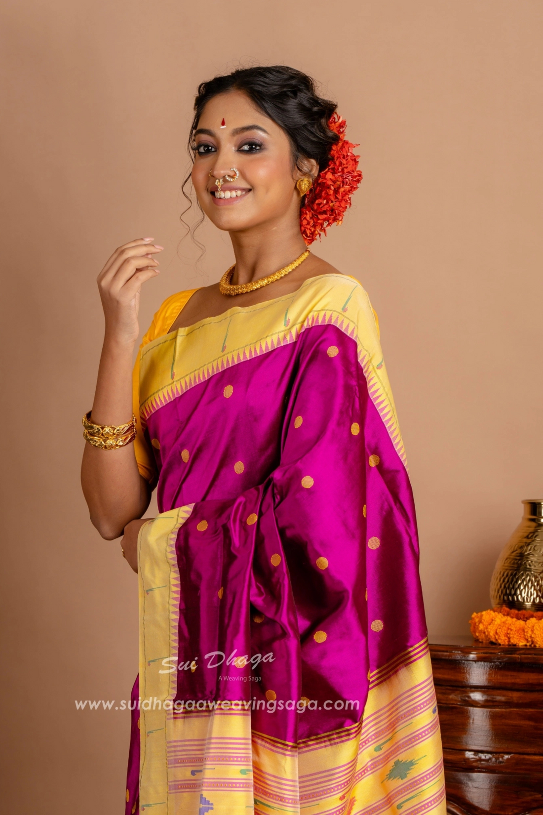 No Zari Paithani