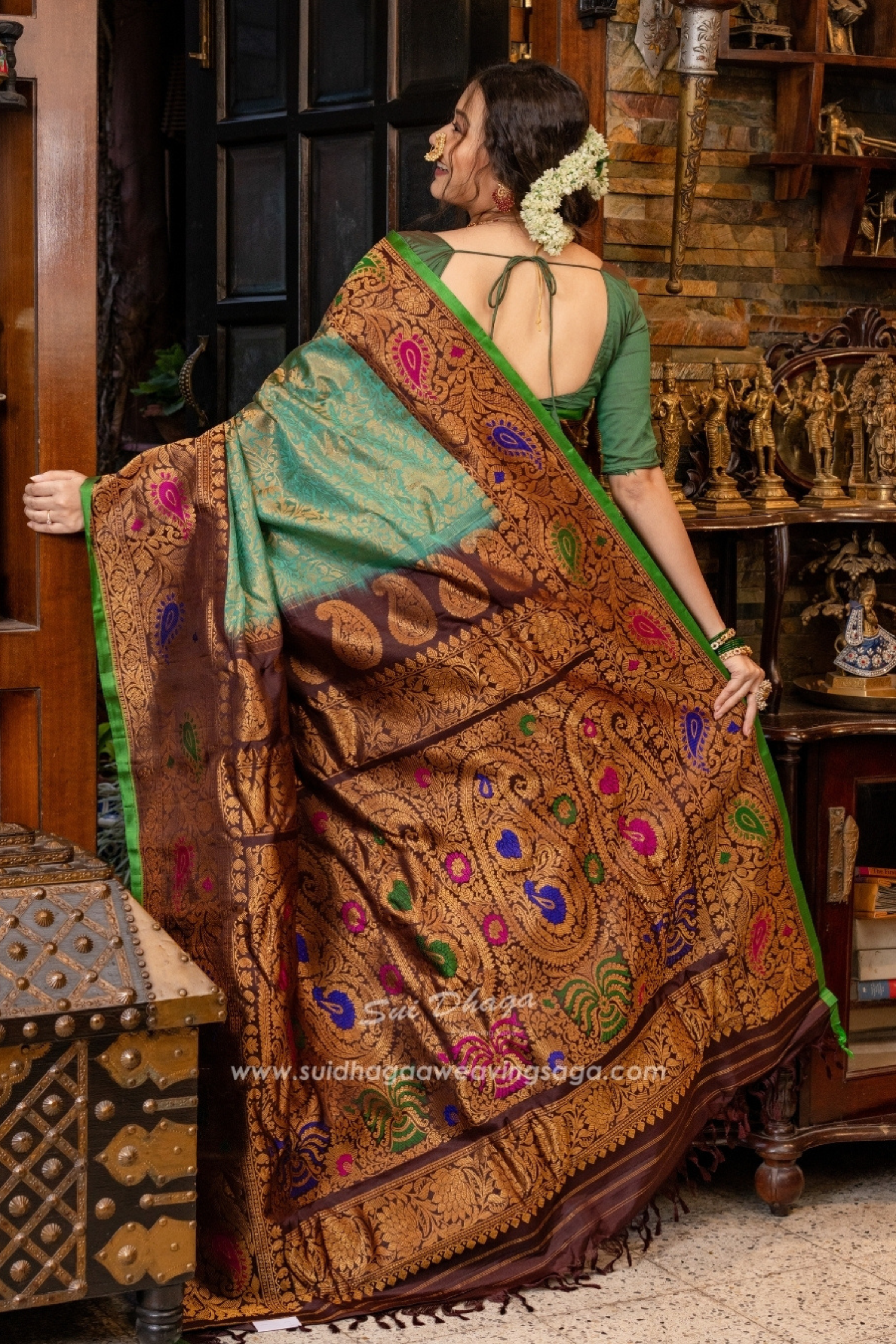 Dual-Tone Brocade Meenakari Paithani Saree