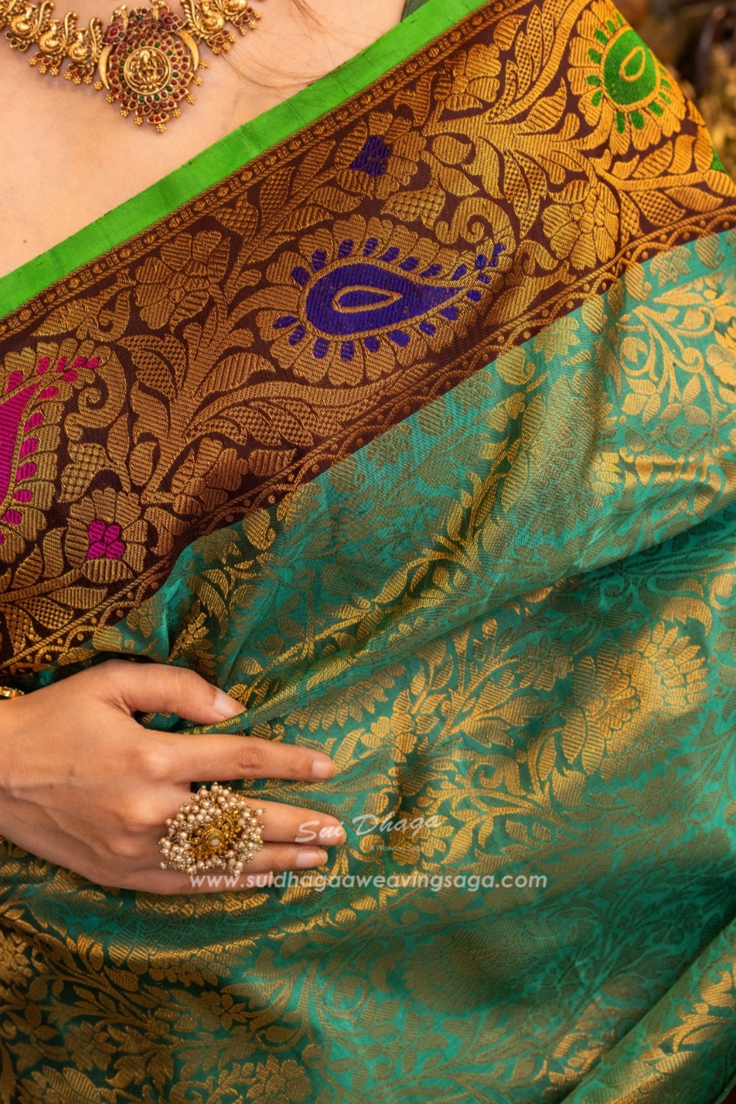 Dual-Tone Brocade Meenakari Paithani Saree